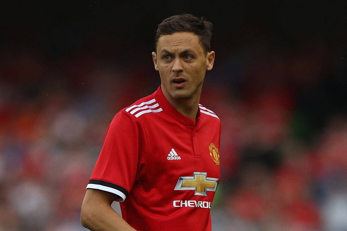 也突显了中 也突显了中